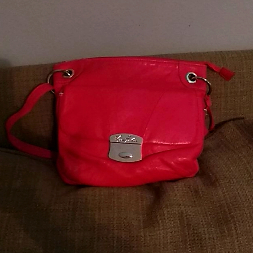 Marc Fisher medium purse